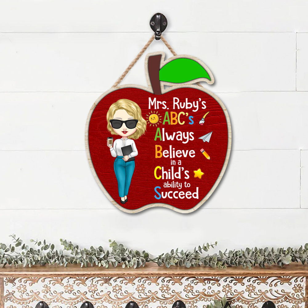 2022 ABC Teacher Name Apple Shaped Wood Sign, DIY Back To School Decor