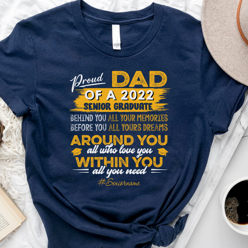 Personalized Proud Mom Of A 2022 Senior Graduate Shirt