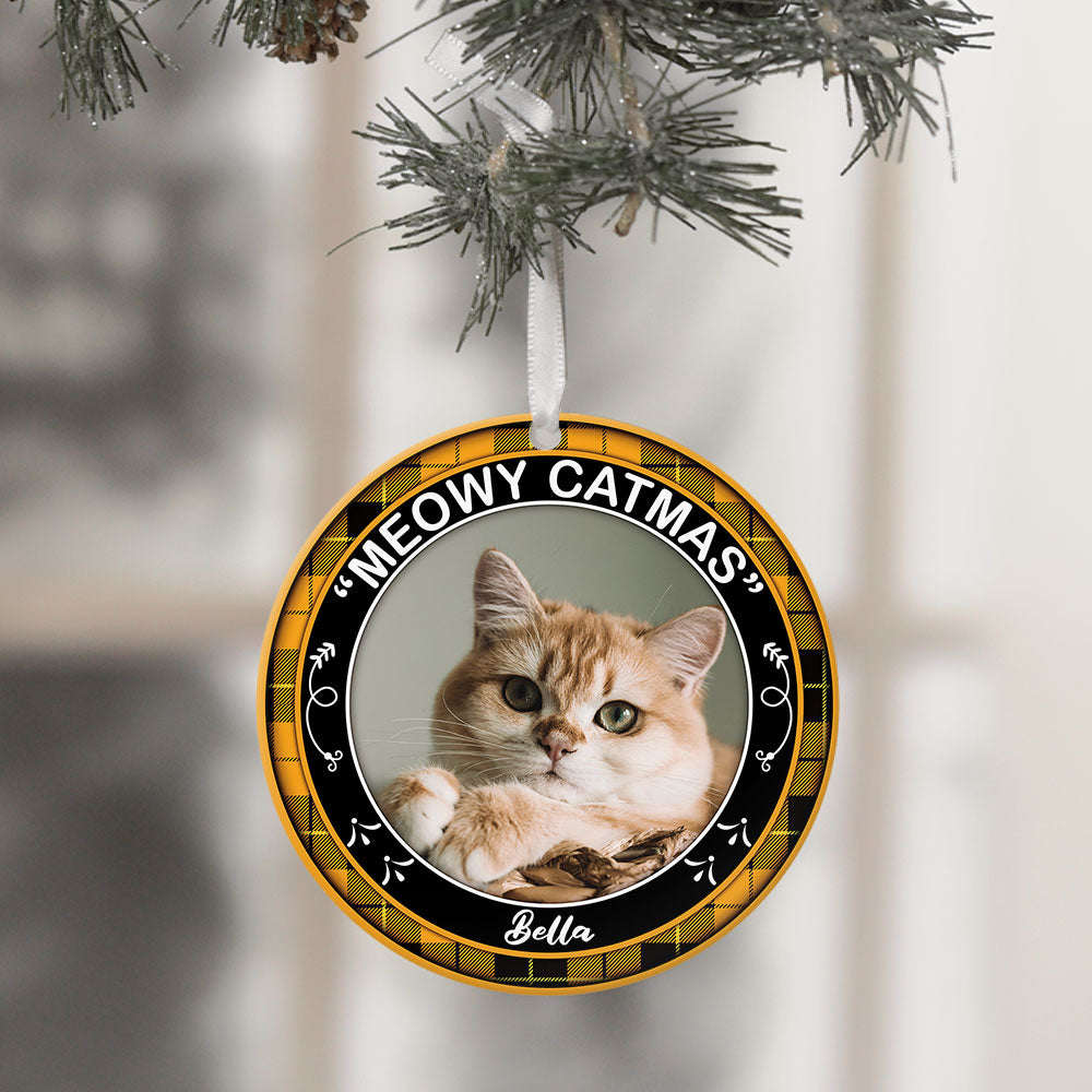 Merry Woofmas - Christmas Cookie Crew - Upload Pet Photo - Personalized Round Ornament - Jonxifon