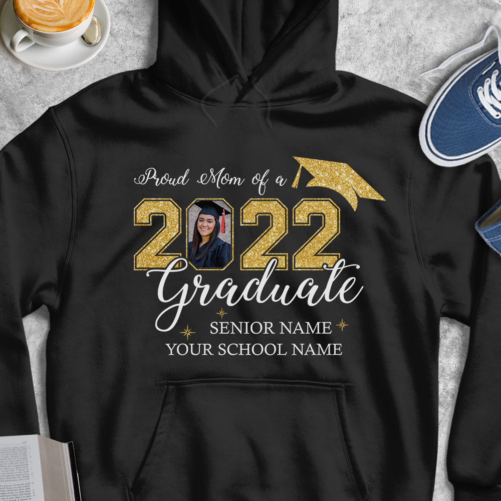 Proud Mom Of A 2022 Graduate Graduation T-shirt, Black x Gold Version